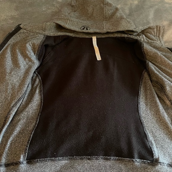 Lululemon Hesther Gray Scuba Zip Up 12 - Picture 7 of 8